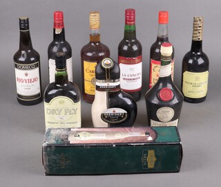 A litre bottle of Carlos III Solera Reserve brandy Dejerez, a 700ml bottle of Benedictine, a 68cl bottle of Lamb and Watt Grenadine, 70cl bottle of Acepa Cream con Orugo boxed, a bottle of House of Commons Pale Dry Sherry, a 750ml bottle of La Concha medium dry Amontillado, a 75cl bottle of Domecq Rio Viejo sherry, a 70cl bottle of Dry Fly sherry, a bottle of Jerze sherry and a 500ml bottle of Sheridan's coffee layered liqueur 
