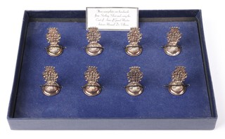 A set of 8 Sterling silver menu holders with Coat of Arms of Grand Master Antonio Manuel de Vilhena, 3.5cm 88 grams 