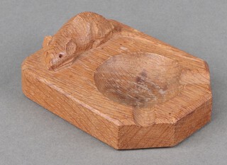 Robert "Mouseman" Thompson of Kilburn, an oak ashtray with carved mouse 4cm x 10cm x 7.5cm 