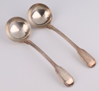 A pair of Victorian silver fiddle and thread pattern ladles with armorials, London 1851, 156 grams 