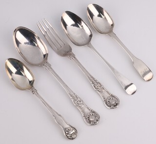 A Victorian silver Kings pattern serving spoon with engraved armorial London 1851, a similar dessert spoon and fork and 2 Georgian silver dessert spoons, 352 grams 