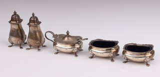 A 5 piece silver cruet and spoon, Birmingham 1927, 160 grams 