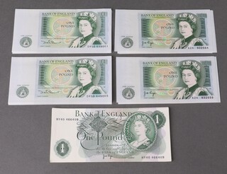 Bank notes, a run of consecutive one pound bank notes, Chief Cashier David H F Somerset  DW53649861 to DW53649870 (10), ditto Chief Cashier John B Page HY40466409 to HY40466418 (10) and ditto Chief Cashier John B Page A24832559 to A24832568 (10), unused 