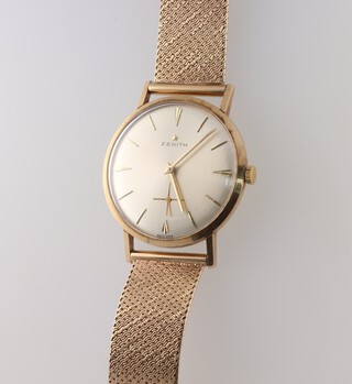 A gentleman's 9ct yellow gold Zenith automatic wristwatch with seconds at 6 o'clock in a 32mm case on a 9ct bracelet with clasp, gross weight including movement and glass 53.3 grams 