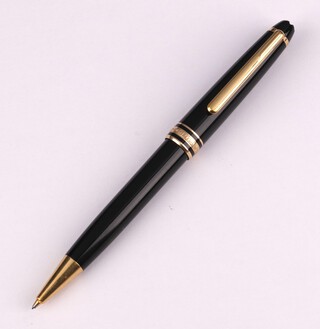 A Mont Blanc propelling pencil, the cap numbered 1K1787625