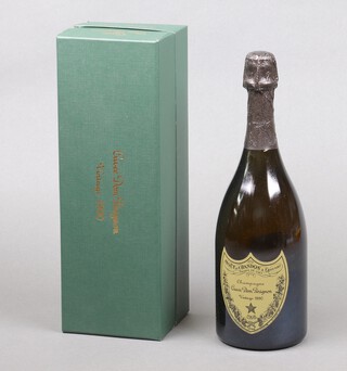 A bottle of 1990 Dom Perignon Vintage champagne, 75cl, 12.5% vol, boxed