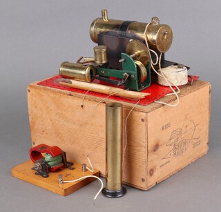 A Bowmans stationary live steam engine model on a metal base plate, No.M135 in original wooden box 