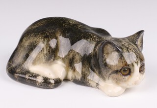 A Winstanley Pottery figure of a cat, the base marked Designed I Winstanley Kingston 6cm 