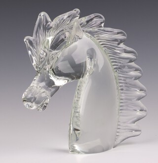A Murano glass sculpture of a horses head, base signed Licio Zanetti 24cm x 19cm 