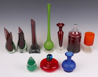 A mid-century square purple glass vase 25cm, a pair of purple Art Glass vases 18cm, a V Nason & Co. red and blue glass scent bottle 8cm, a Sherekat blue glass club shaped vase 12cm, a red glass vase and cover, red glass vase, a paperweight and 2 other glass vases