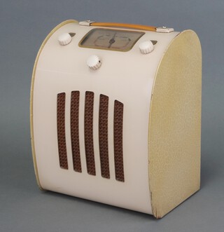 An Eveready valve radio contained in a white Bakelite case marked Prov.Pat 32416-46 Regd.Des. 488748 32cm x 26cm x 20cm 