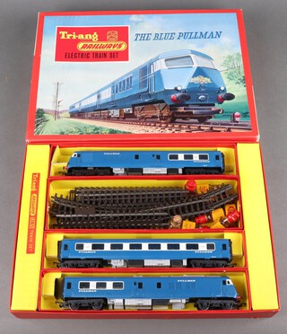 A Triang Hornby HO/OO gauge RS52 blue Pullman train set, boxed  