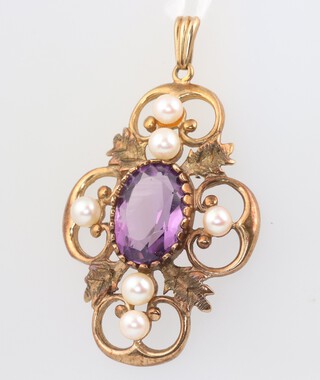 A 9ct yellow gold amethyst and seed pearl pendant 45mm, 6.9 grams 