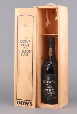 A bottle of Dow's 1977 Silver Jubilee vintage port, boxed 