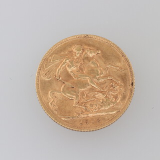 A George V 1912 sovereign 