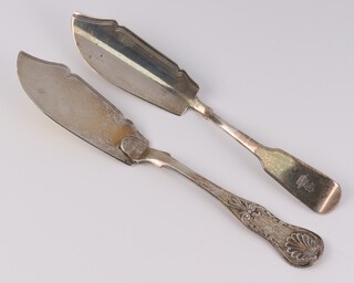 A George III Scottish Queens Pattern silver butter knife, Edinburgh 1794, together with a silver fiddle pattern butter knife London 1807, 100 grams 