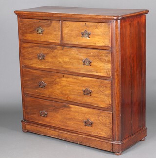 A Victorian mahogany chest of 2 short and 3 long drawers with brass plate drop handles 120cm h x 119cm w x 48cm d (split to both sides)