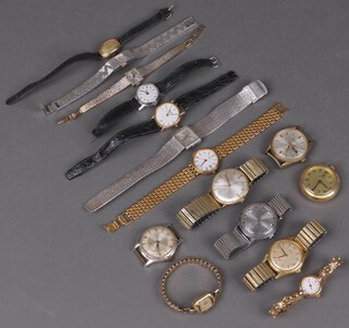 A lady's Rotary wristwatch, 8 other ladies wristwatches, a pendant watch and 5 gentleman's wristwatches 