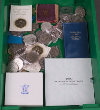 A 2000 Queen Elizabeth The Queen Mother silver 5 pound coin, together with a collection of commemorative crowns 