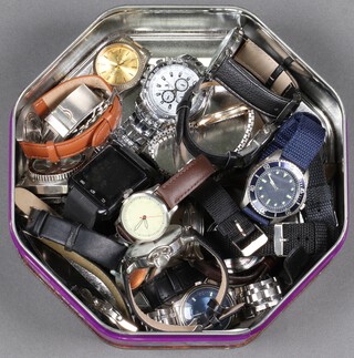 Nineteen various fashion wristwatches including Yazole, Eaglemoss, Zona, CS Collection etc 