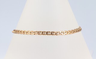 A 9ct yellow gold flat link bracelet 18cm, 5.2 grams 