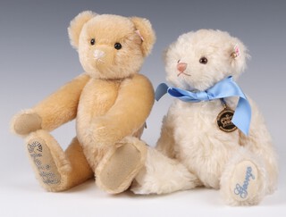 A Steiff bear 664113 George 27cm and Steiff bear 661976 with growler 29cm 