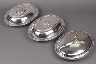 An oval silver plated entree dish with bead work border, together with a silver plated entree dishes with bead work borders (1 missing a handle) 