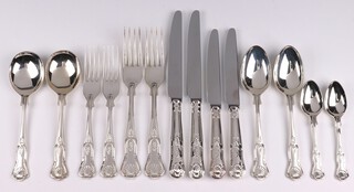 Two silver Queens pattern table forks, 2 soup spoons, 2 pudding spoons  Sheffield 1993, 2 pudding forks and 2 tea spoons Sheffield 1994, 681 grams together with 2 silver handled table knives and 2 tea knives Sheffield 1993 