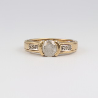 A lady's 9ct gold dress ring set cubic zirconia, size N, 3.2 grams 