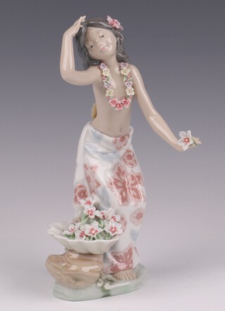 A Lladro figure group Aloha, Hawaiian Dancer 1478, 20cm, boxed 