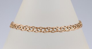 A 9ct yellow gold flat link bracelet, 18cm, 2.3 grams 