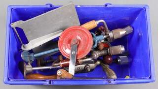 Two breast drills, 2 hand drills and 2 braces 