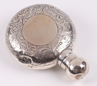 A Victorian engraved silver scent bottle Chester 1899 4cm, marks rubbed, 42 grams