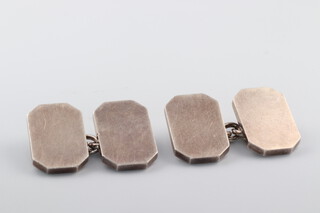 A pair of silver cufflinks 16.7 grams 