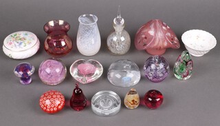 A Murano glass paperweight, an Alum Bay paperweight, a Royal Doulton paperweight and eight other paperweights together with a collection of ceramics and glassware
