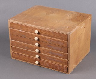 A plywood table top collectors chest fitted 6 shallow drawers 20cm h x 32cm w x 26cm d