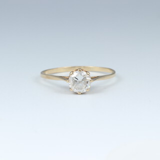 A yellow gold marked 375 ring set a cubic zirconia, size S, 1.4 grams 