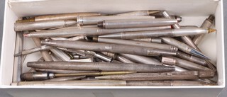 A collection of silver pen bodies, 62 grams including interiors 