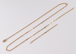 A yellow gold testing as 9ct chain, 60cm (chain is damaged), 8.2 grams 