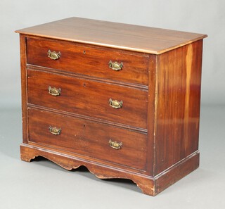 A Victorian "sycamore" chest of 3 long drawers with metal swan neck drop handles, raised on bracket feet 76cm h x 91cm w x 53cm d 