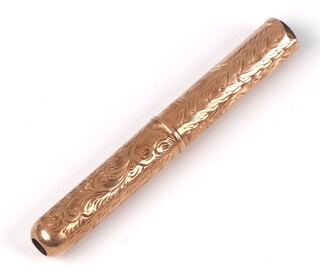 A 9ct gold cased propelling pencil 10g, including content 