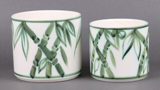 Two St Michaels bamboo pattern jardinieres 14cm and 13cm 