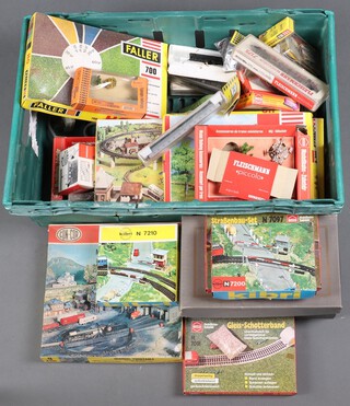 A large collection of N gauge accessories, track and scenery etc, Fleischmann, Kibri, etc 