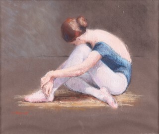 C. Spratt, Ballet Dancer, late 20th/early 21st century pastel, signed, 33cm x 40cm, within a painted wood frame.