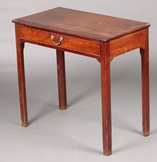 A Georgian mahogany side table fitted a frieze drawer with brass swan neck drop handle raised on square tapered supports 69cm h x 75cm w x 40cm d 