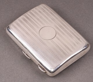 A silver cigarette case with engine turned decoration Birmingham 1922, 62g 