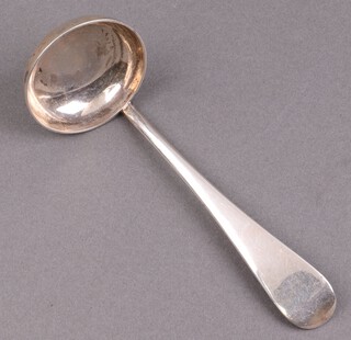 A Georgian Old English pattern sauce ladle London 1774 by George Smith (2), 59g 