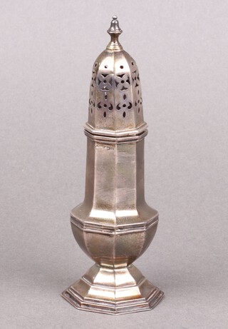 An Edwardian, Georgian style, octagonal silver sugar caster Chester 1906, marks rubbed, by Walker & Hall 70g  