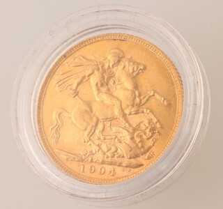 A gold sovereign 1904 
