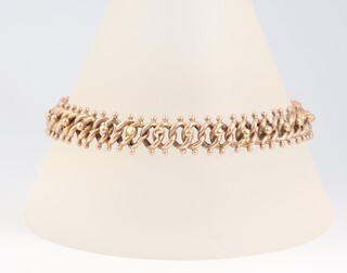 A 9ct gold bracelet, 19cm, 9.8g,